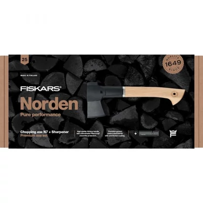 Fiskars N7 Norden kemping fejsze+élező díszdobozban